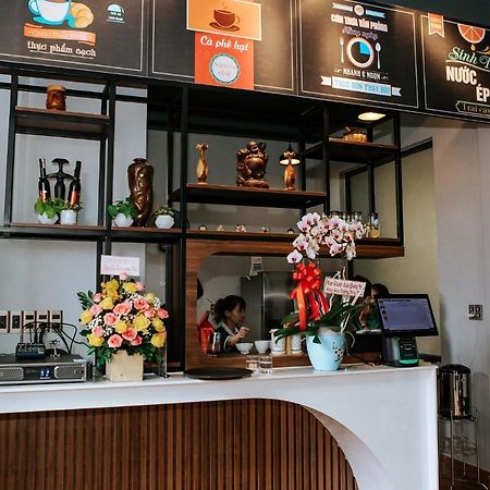 Tron Home Quảng Ngãi Extérieur photo